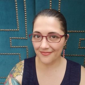 Meet your Posher, Laura